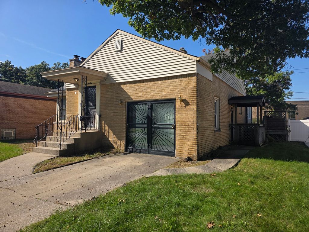654 Yates Avenue, Calumet City, IL 60409 — photo 5