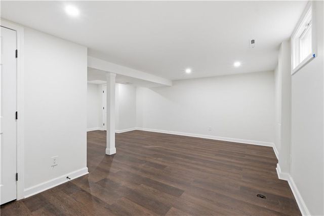 11608 Greenwood Road, Kansas City, MO 64134