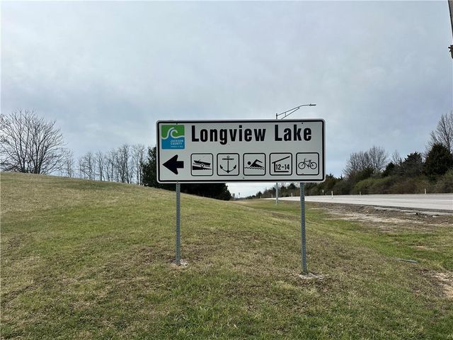 11608 Greenwood Road, Kansas City, MO 64134