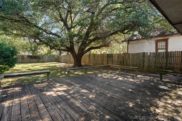 324 D Street SW, Ardmore, OK 73401