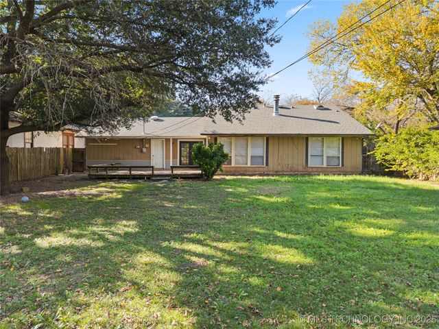 324 D Street SW, Ardmore, OK 73401
