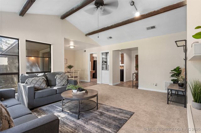 324 D Street SW, Ardmore, OK 73401