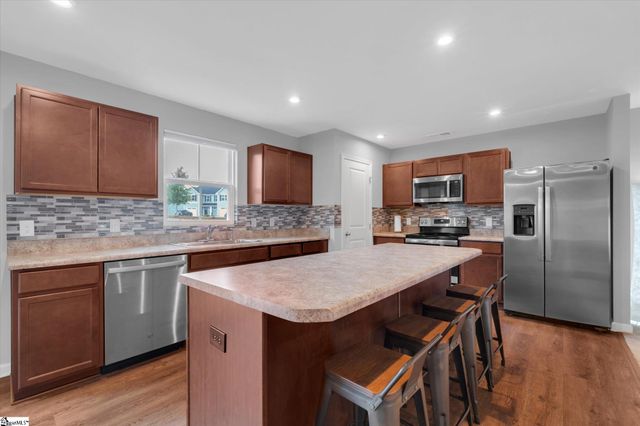 819 Throckmorton Court, Greenville, SC 29605