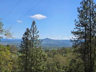 Knowles Road, Medford, OR 97501
