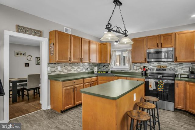 1101 DOUBLING GAP RD, Newville, PA 17241