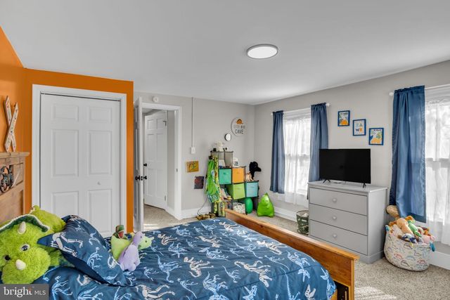 1101 DOUBLING GAP RD, Newville, PA 17241