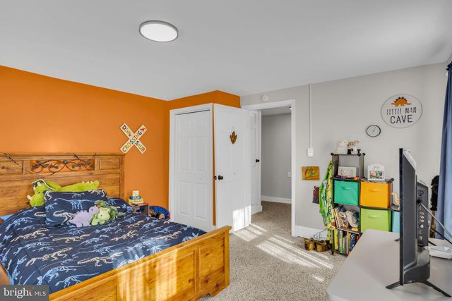 1101 DOUBLING GAP RD, Newville, PA 17241