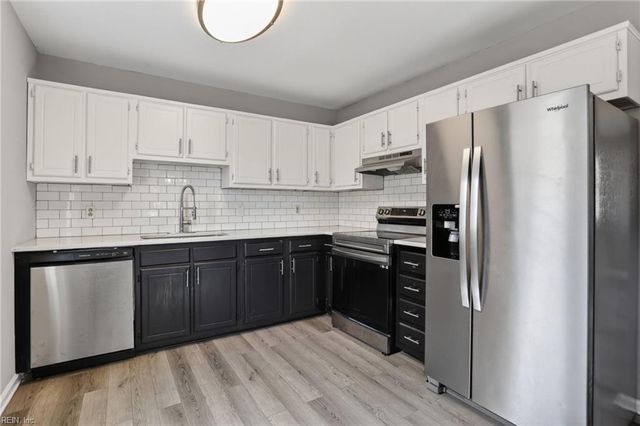 3812 Peach Orchard CIR, Portsmouth, VA 23703