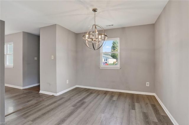 3812 Peach Orchard CIR, Portsmouth, VA 23703