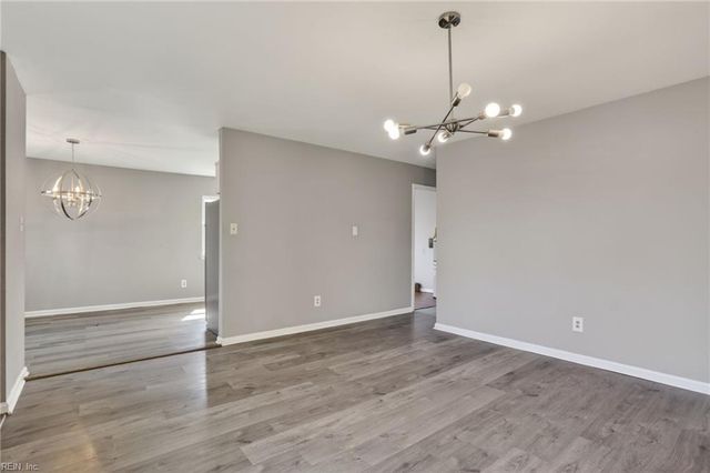 3812 Peach Orchard CIR, Portsmouth, VA 23703