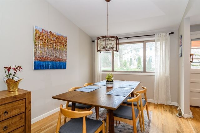 210 Bacon St, Natick, MA 01760