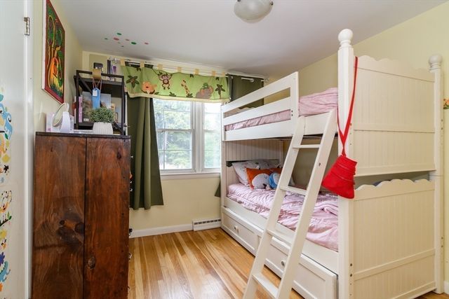 210 Bacon St, Natick, MA 01760