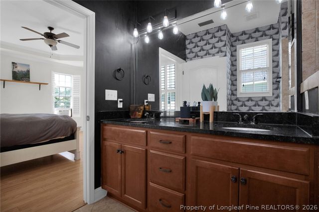 829 Falling Creek Lane, Fayetteville, NC 28304