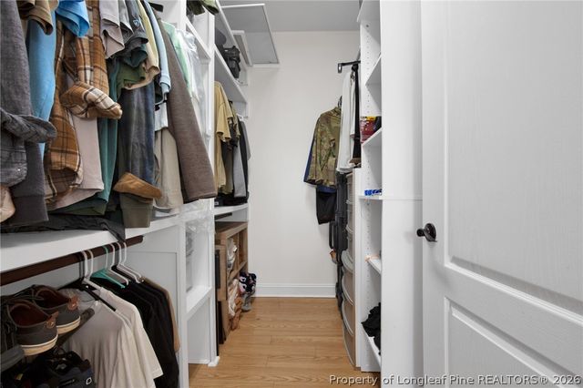 829 Falling Creek Lane, Fayetteville, NC 28304