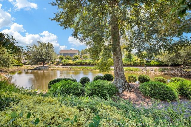 829 Falling Creek Lane, Fayetteville, NC 28304