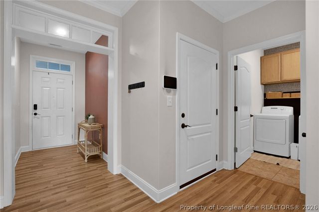 829 Falling Creek Lane, Fayetteville, NC 28304