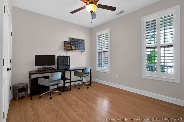 829 Falling Creek Lane, Fayetteville, NC 28304