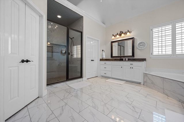 7906 County Rd 6220, Shallowater, TX 79363