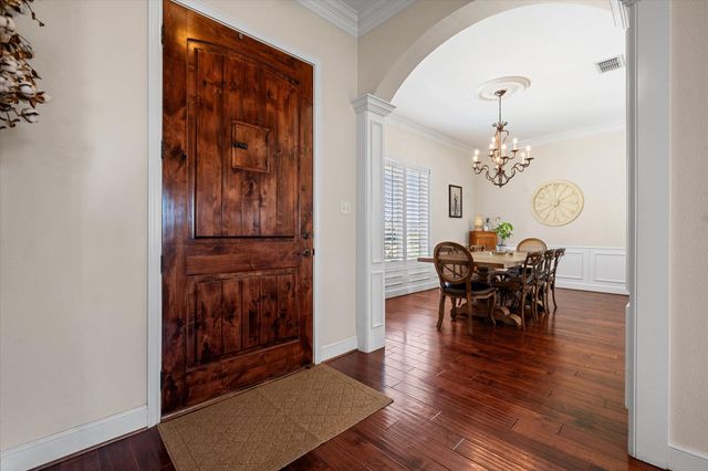 7906 County Rd 6220, Shallowater, TX 79363