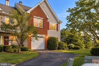 200 DELMAR CT #, North Wales, PA 19454