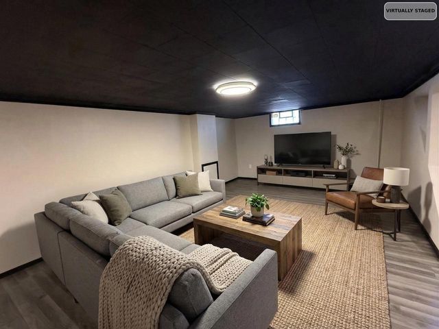 1230 Losey BOULEVARD, La Crosse, WI 54601