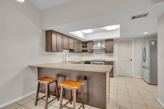 932 ROBINHOOD COURT, Maitland, FL 32751