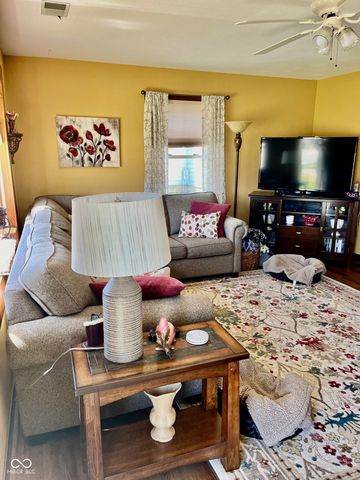 522 E Fordice Street, Lebanon, IN 46052