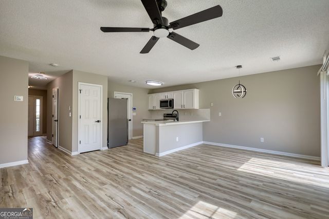 7229 Georges Way, Morrow, GA 30260