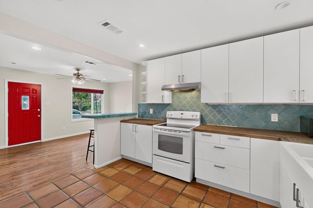 4711 Alf Ave, Austin, TX 78721