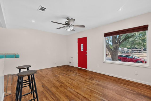 4711 Alf Ave, Austin, TX 78721