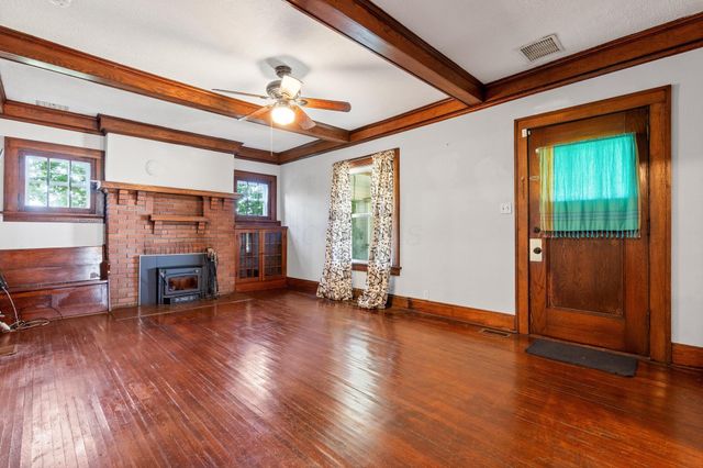 7764 Glaze Road NE, New Holland, OH 43145