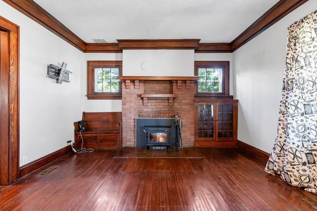 7764 Glaze Road NE, New Holland, OH 43145