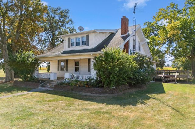 7764 Glaze Road NE, New Holland, OH 43145