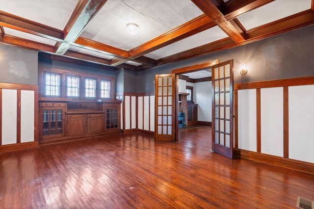 7764 Glaze Road NE, New Holland, OH 43145