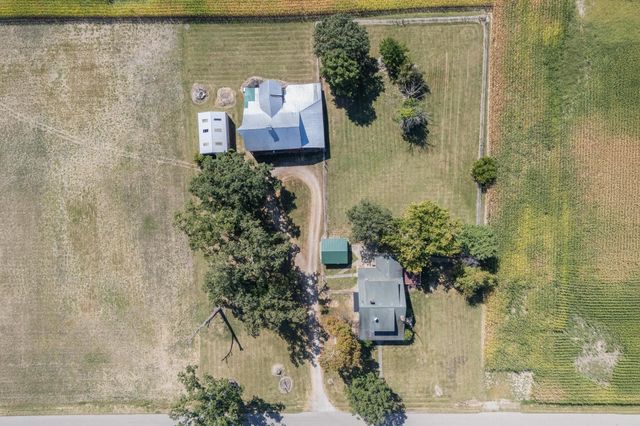 7764 Glaze Road NE, New Holland, OH 43145