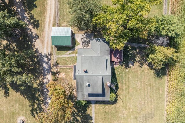 7764 Glaze Road NE, New Holland, OH 43145