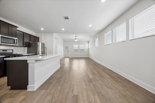 8503 McKamy DR, Austin, TX 78744