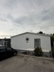 19800 SW 180th Ave 89, Miami, FL 33187