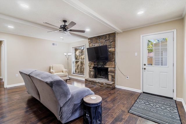 2342 CURBERTSON ST, Bartlett, TN 38134