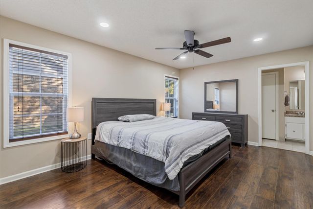 2342 CURBERTSON ST, Bartlett, TN 38134