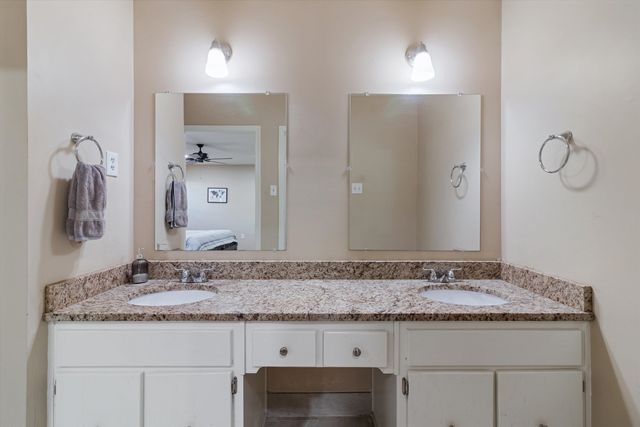 2342 CURBERTSON ST, Bartlett, TN 38134