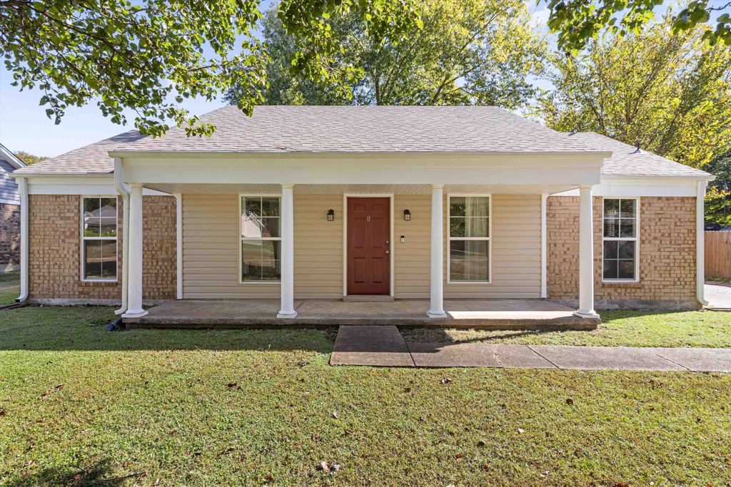 2342 CURBERTSON ST, Bartlett, TN 38134