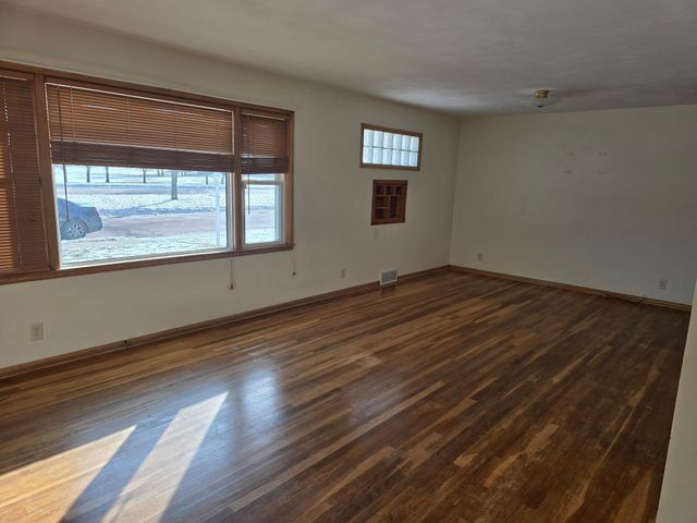 1312 S State Street, Fairmont, MN 56031