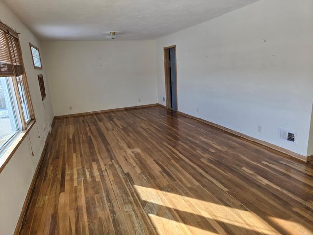 1312 S State Street, Fairmont, MN 56031