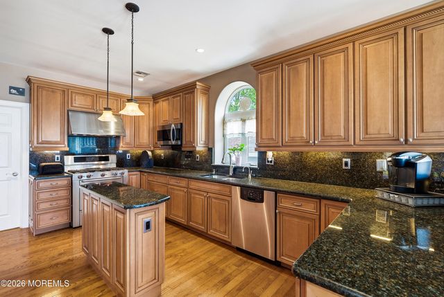 2 River Drive, Toms River, NJ 08753