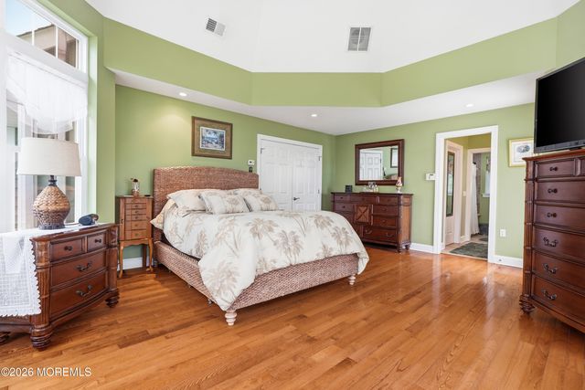 2 River Drive, Toms River, NJ 08753