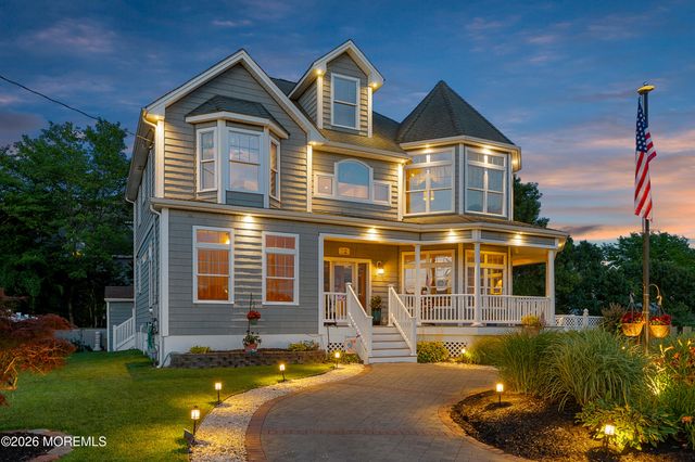 2 River Drive, Toms River, NJ 08753