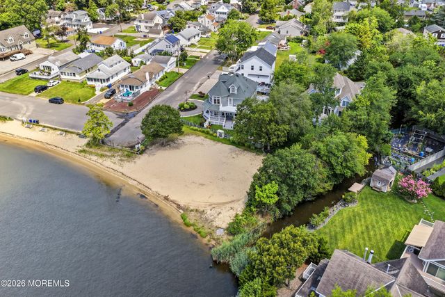 2 River Drive, Toms River, NJ 08753