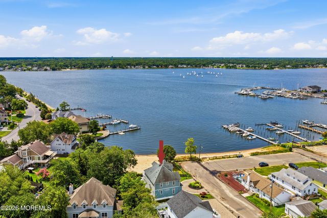 2 River Drive, Toms River, NJ 08753