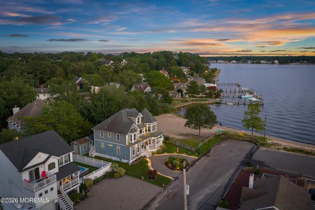 2 River Drive, Toms River, NJ 08753